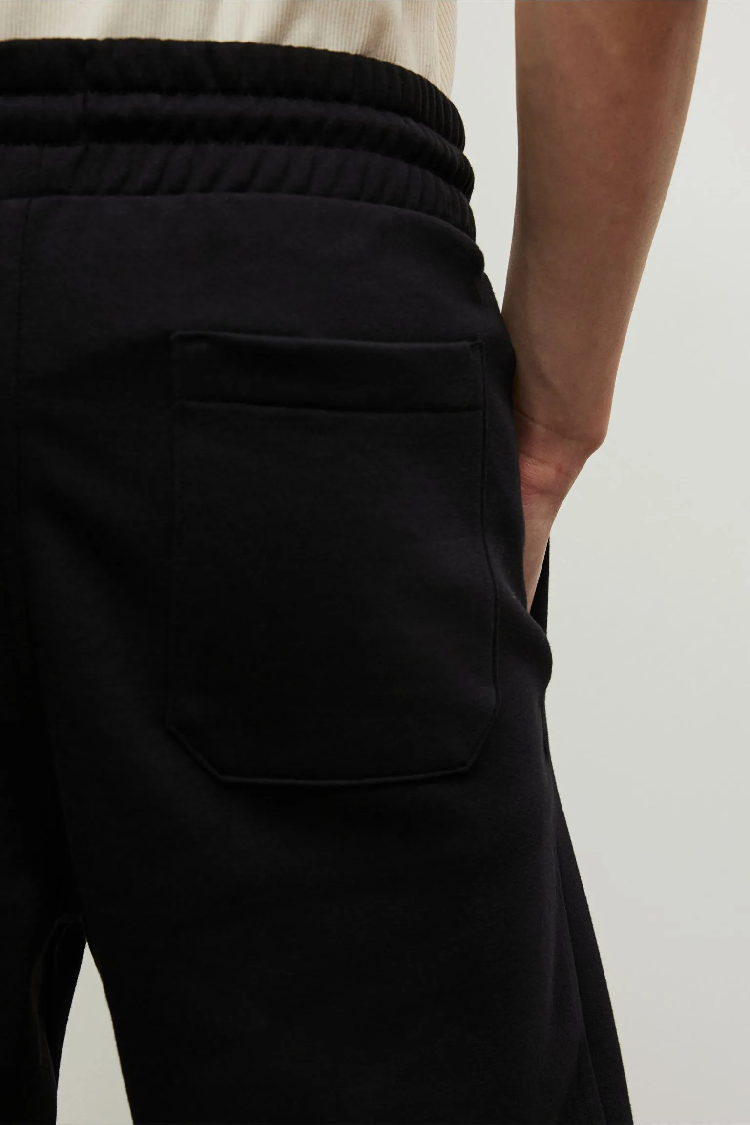 Black Regular Fit Fleece Shorts - Comfort & Style