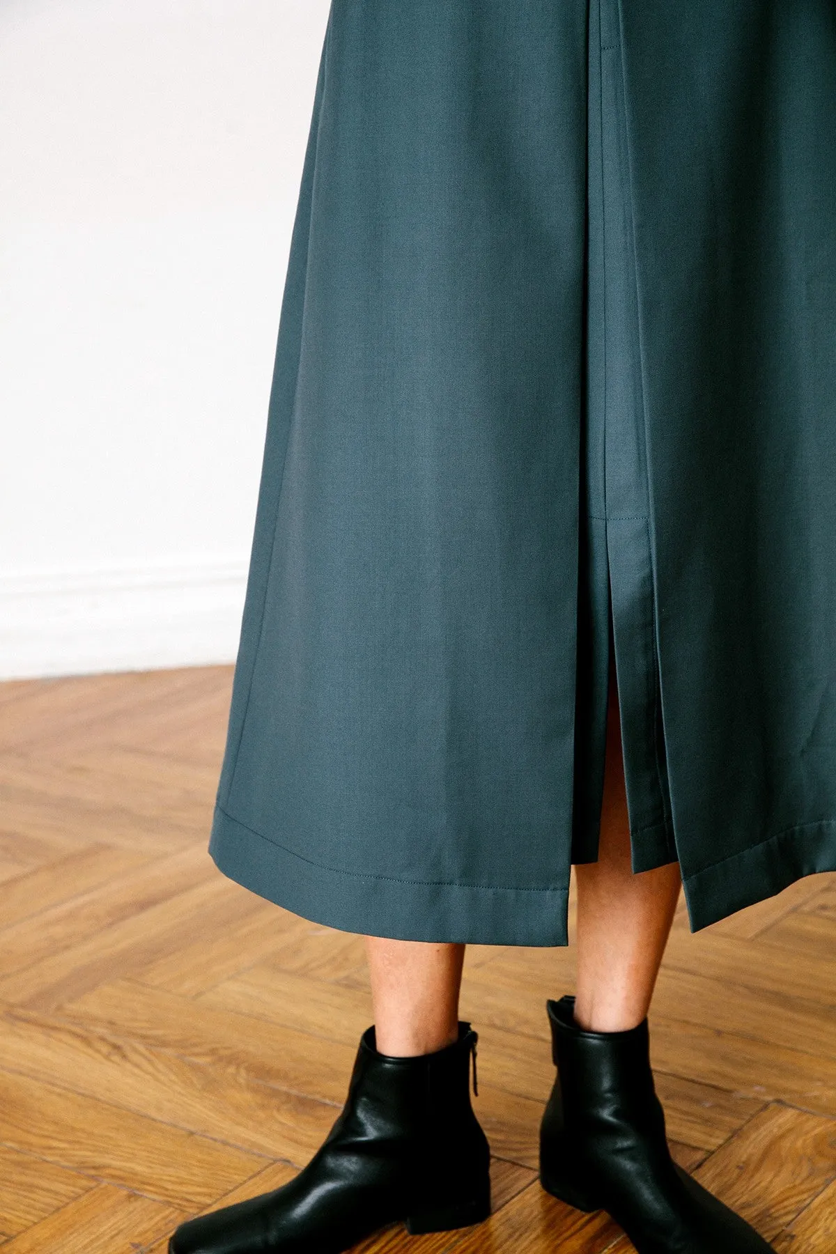 Lulu Midi Skirt