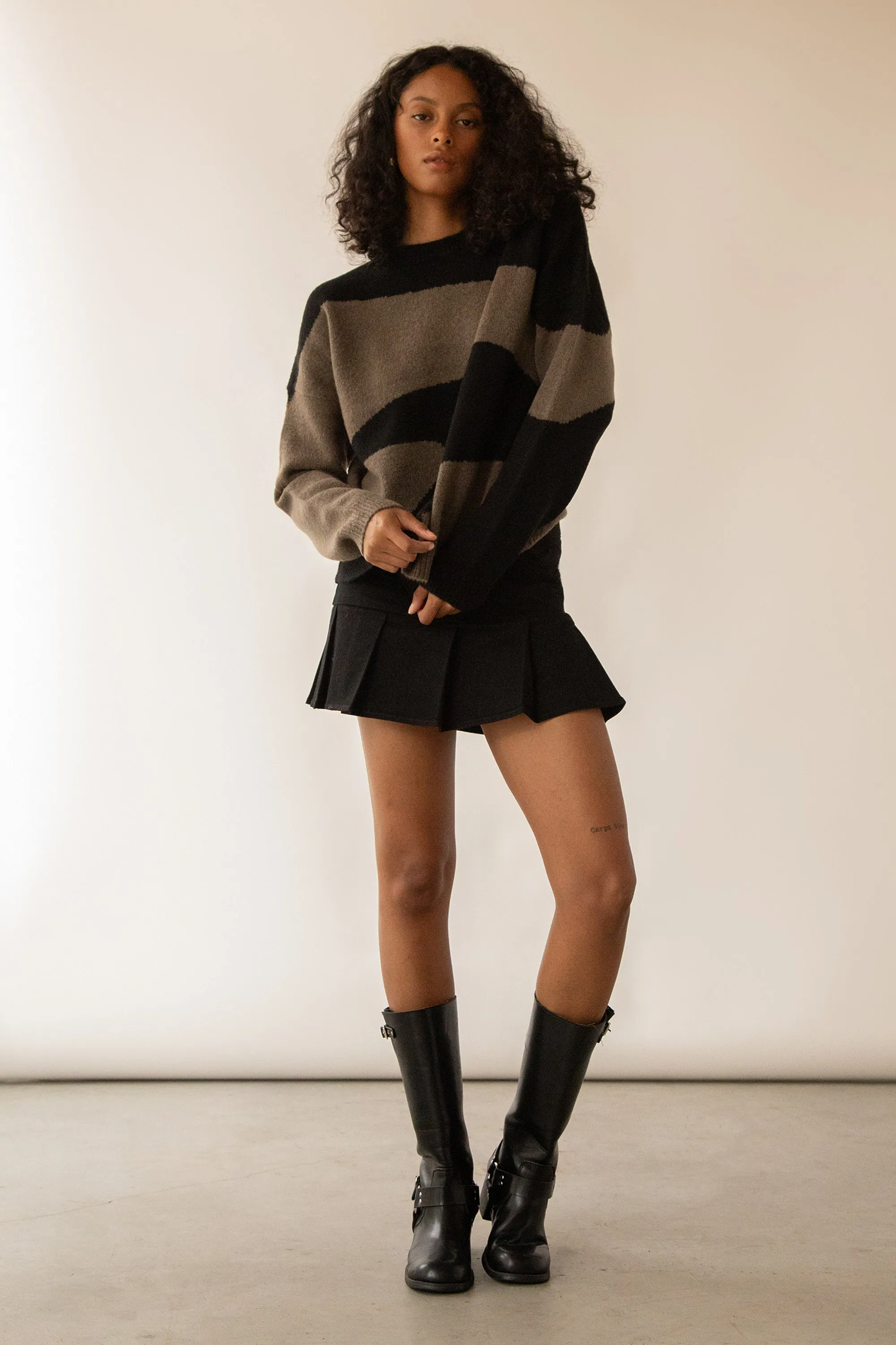 OVERSIZED INTARSIA SWEATER