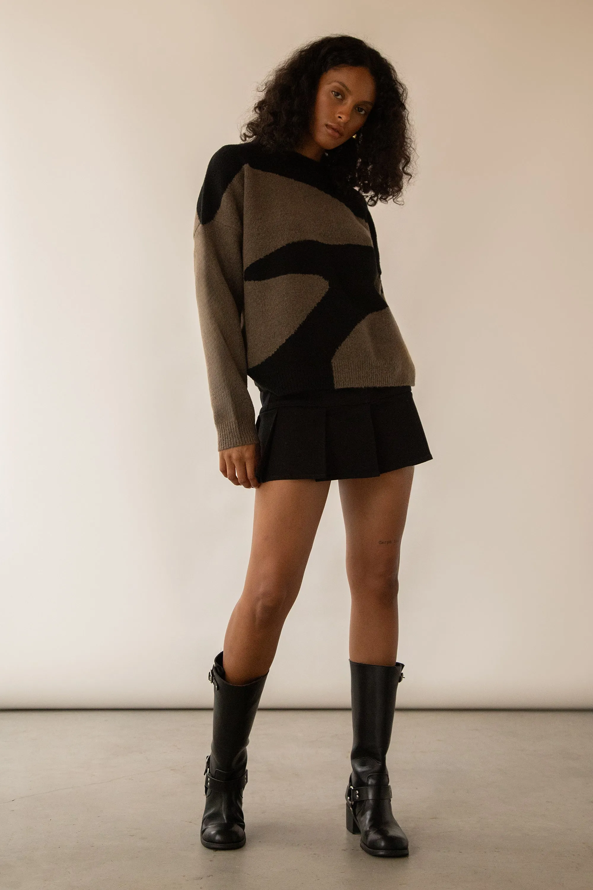 OVERSIZED INTARSIA SWEATER